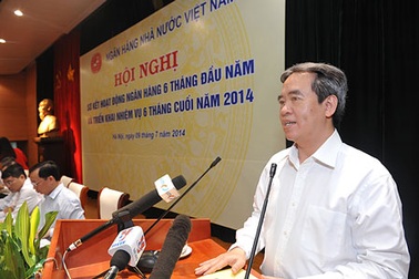 Thống đốc Bình: "Sẽ tái cấu trúc cả những ngân hàng lớn"