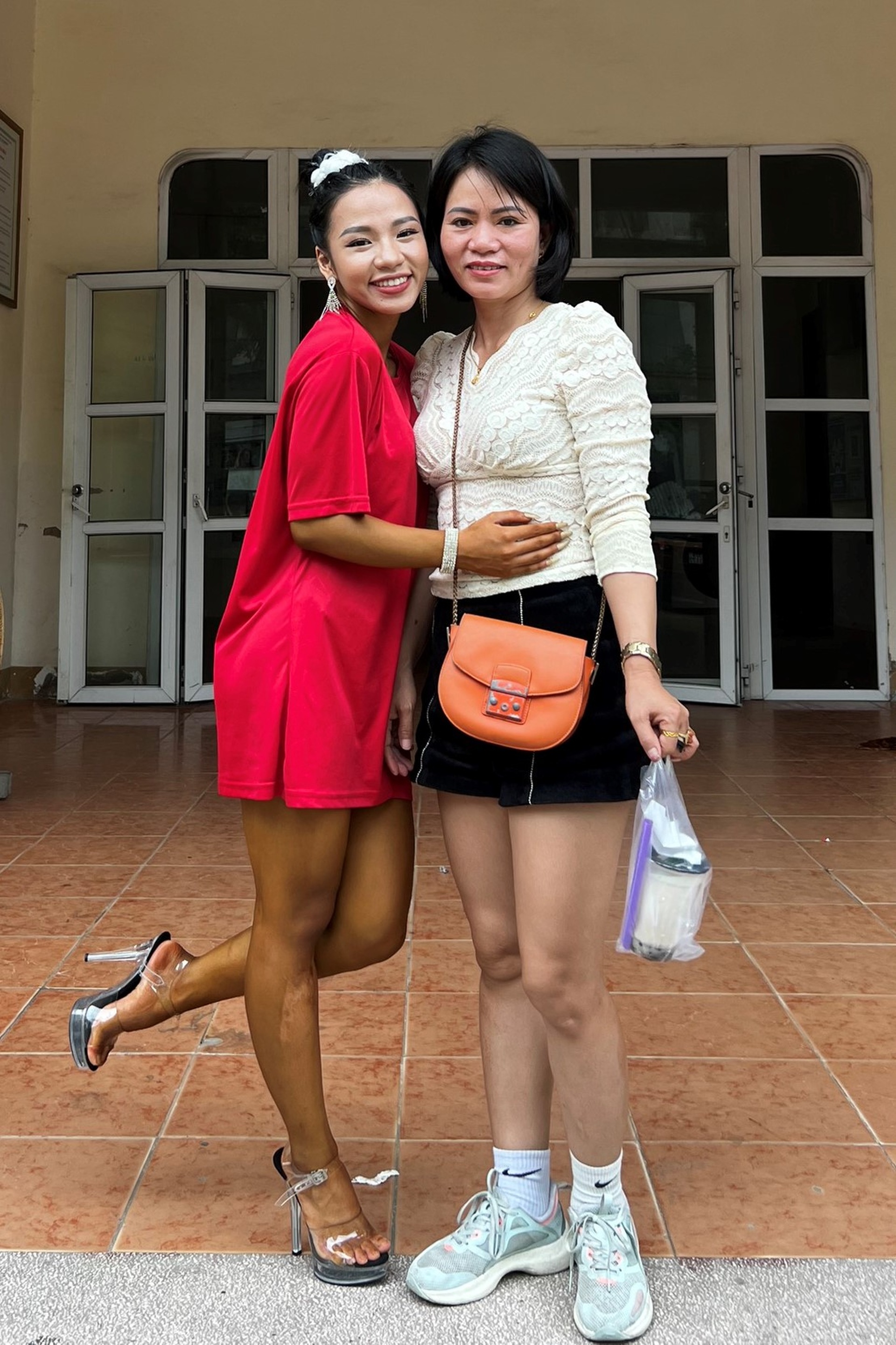 Cô gái 15 tuổi đã tập thể hình, đoạt huy chương vàng ngay lần đầu thi đấu - 10 Cô gái 15 tuổi đã tập thể hình, đoạt huy chương vàng ngay lần đầu thi đấu - 10