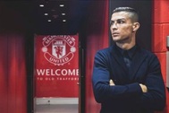 "Bom tấn" Ronaldo "phát nổ" khiến trang chủ CLB Manchester United bị sập