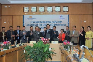 Vietnam Airlines và Tổng cục Du lịch ký kết biên bản hợp tác chiến lược