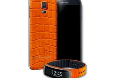 Galaxy S5, Galaxy Fit bọc da cá sấu sắp được bán tại Việt Nam