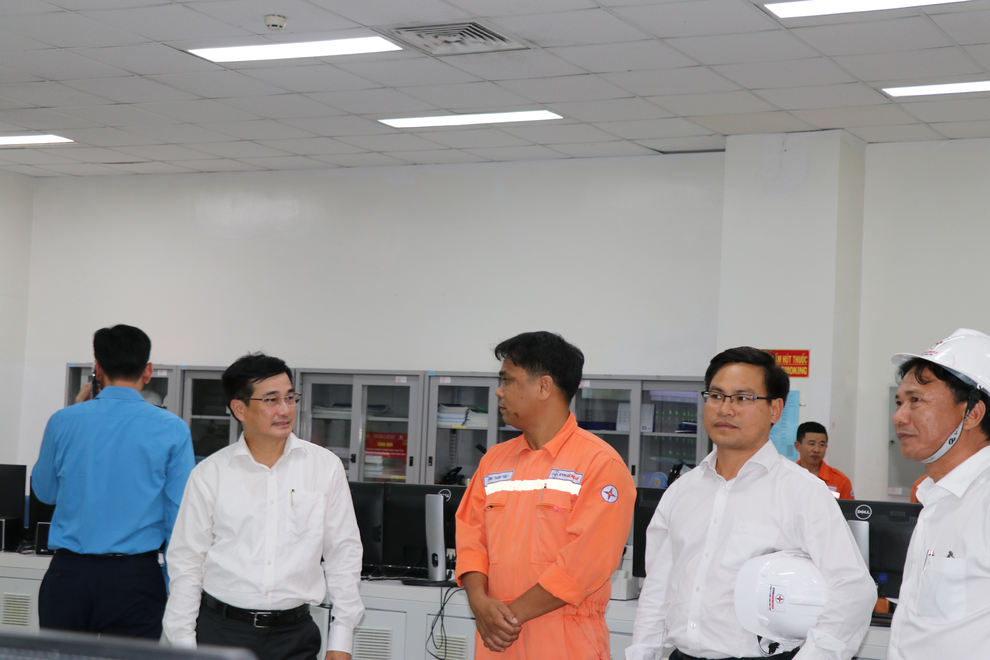 EVNGENCO3 kiểm tra bảo đảm vận hành Nhà máy nhiệt điện Vĩnh Tân 2 - 2 EVNGENCO3 kiểm tra bảo đảm vận hành Nhà máy nhiệt điện Vĩnh Tân 2 - 2