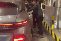 Khen thưởng lực lượng phá đường dây lừa đảo hơn 13.000 người