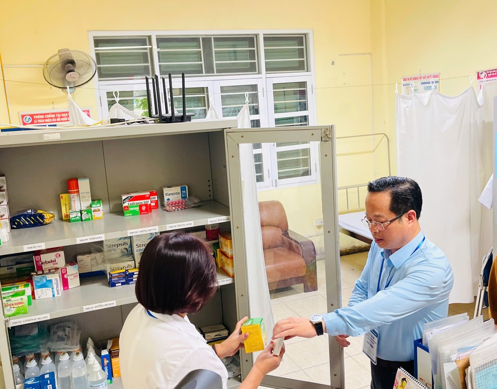 Chấm thi vào lớp 10 THPT Hà Nội: Không có chuyện chấm lỏng hay chặt - 1 Chấm thi vào lớp 10 THPT Hà Nội: Không có chuyện chấm lỏng hay chặt - 1