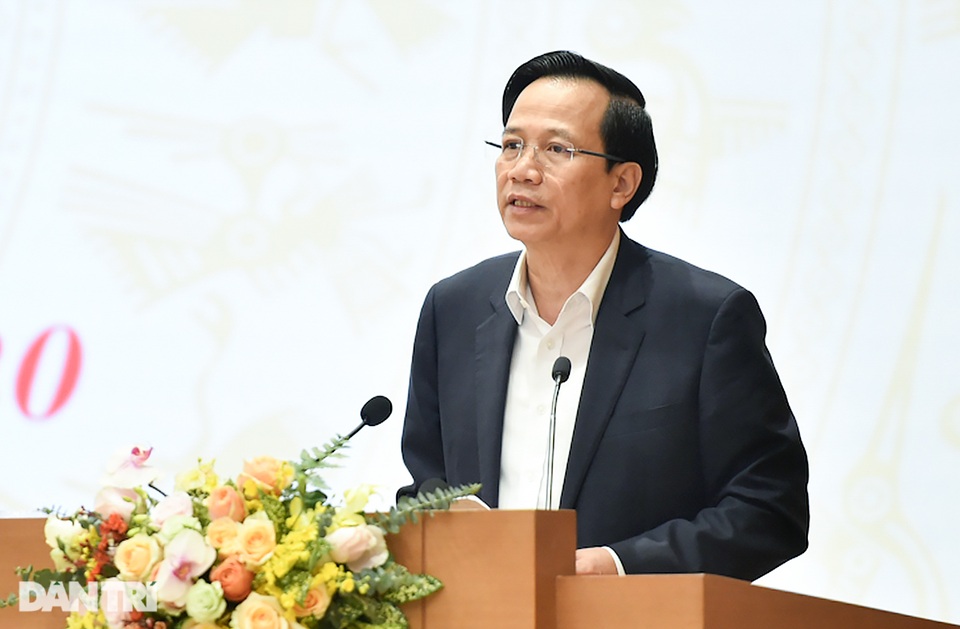 Bộ trưởng Đào Ngọc Dung: Hơn 8 triệu người thoát nghèo và cận nghèo - 2 Bộ trưởng Đào Ngọc Dung: Hơn 8 triệu người thoát nghèo và cận nghèo - 2
