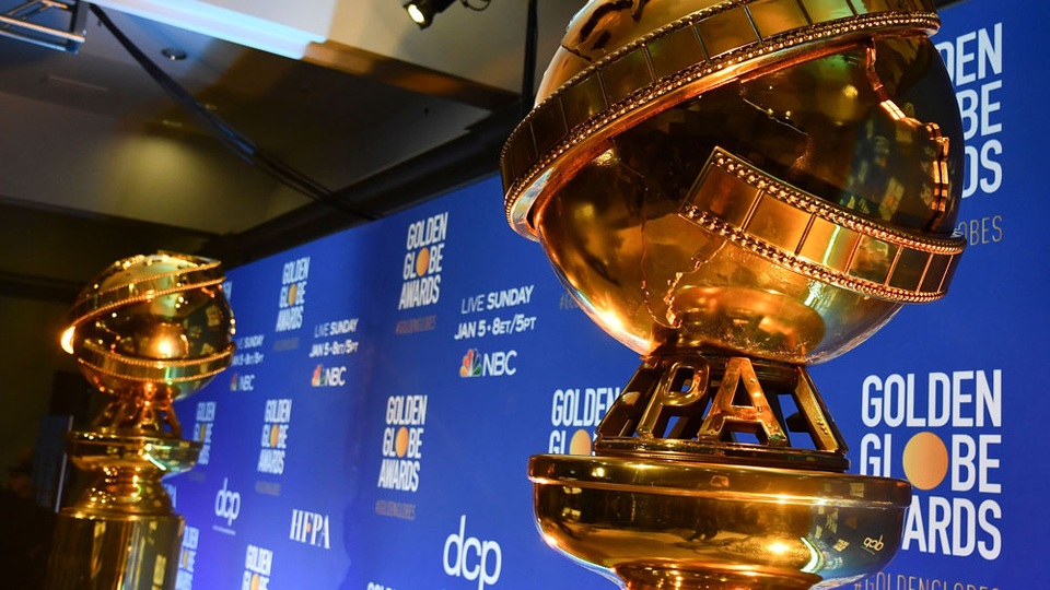 The Crown thắng lớn tại Quả cầu vàng 2021 - 16 The Crown thắng lớn tại Quả cầu vàng 2021 - 16