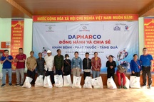 Dapharco và NeoVita khám bệnh, cấp thuốc miễn phí tại vùng cao Quảng Nam