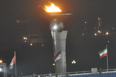 Clip Bùi Thị Nhung châm đuốc khai mạc AIG 3