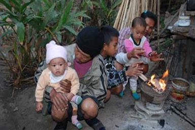 Chùm tin vắn qua ảnh