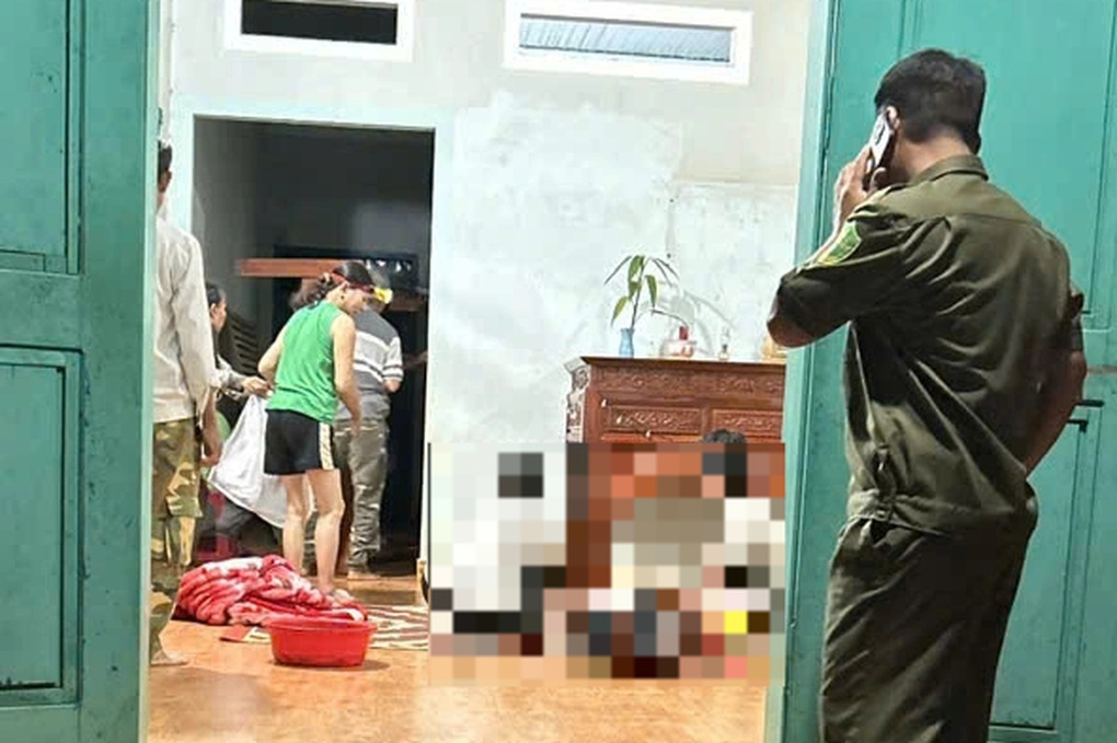 Phát hiện 2 học sinh tử vong dưới ao nước tưới cà phê - 1 Phát hiện 2 học sinh tử vong dưới ao nước tưới cà phê - 1