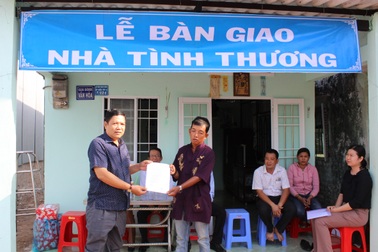 Hộ khó khăn ở Bạc Liêu: Có được nhà mới để ở mừng lắm!