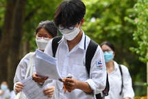 Phổ điểm trung bình các môn thi vào lớp 10 Hà Nội như thế nào?