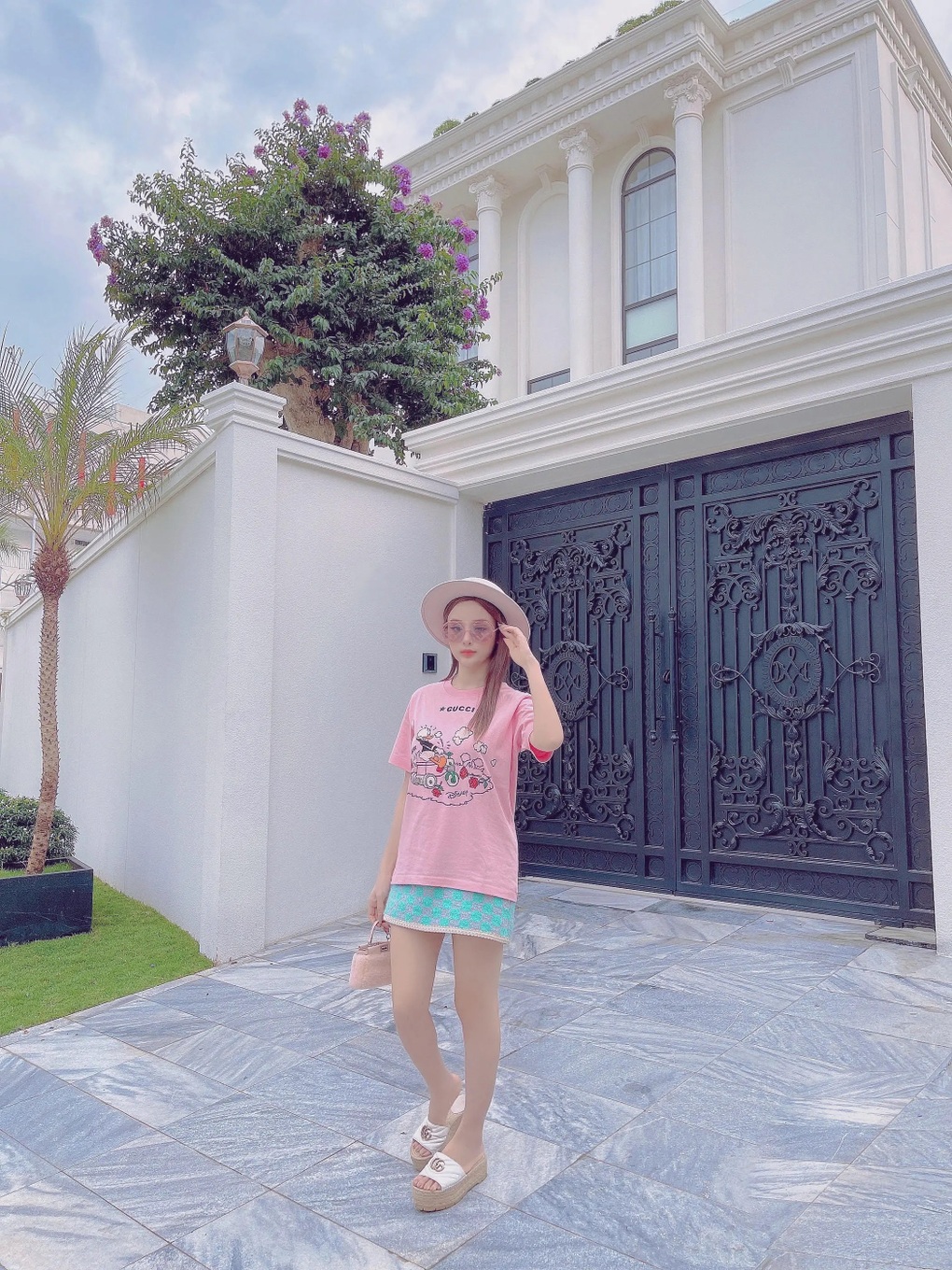 Cựu hot girl Huyền Baby: Nhan sắc ko tuổi hạc, ông chồng cho tới 24 tỷ VNĐ chi lặt vặt - 7 Cựu hot girl Huyền Baby: Nhan sắc ko tuổi hạc, ông chồng cho tới 24 tỷ VNĐ chi lặt vặt - 7