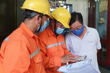 TPHCM sẽ tôn vinh người dân sử dụng điện tiết kiệm