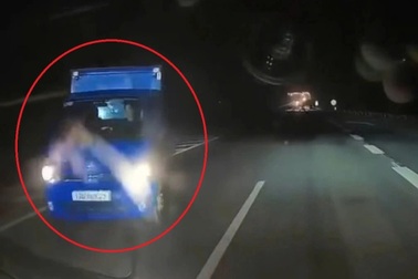 Tài xế xe tải bị phạt 35 triệu đồng vì đi ngược chiều trên cao tốc