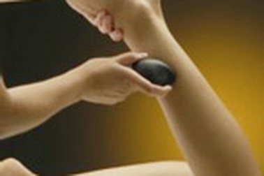 Cách tự chăm sóc bàn chân cho bệnh nhân tiểu đường