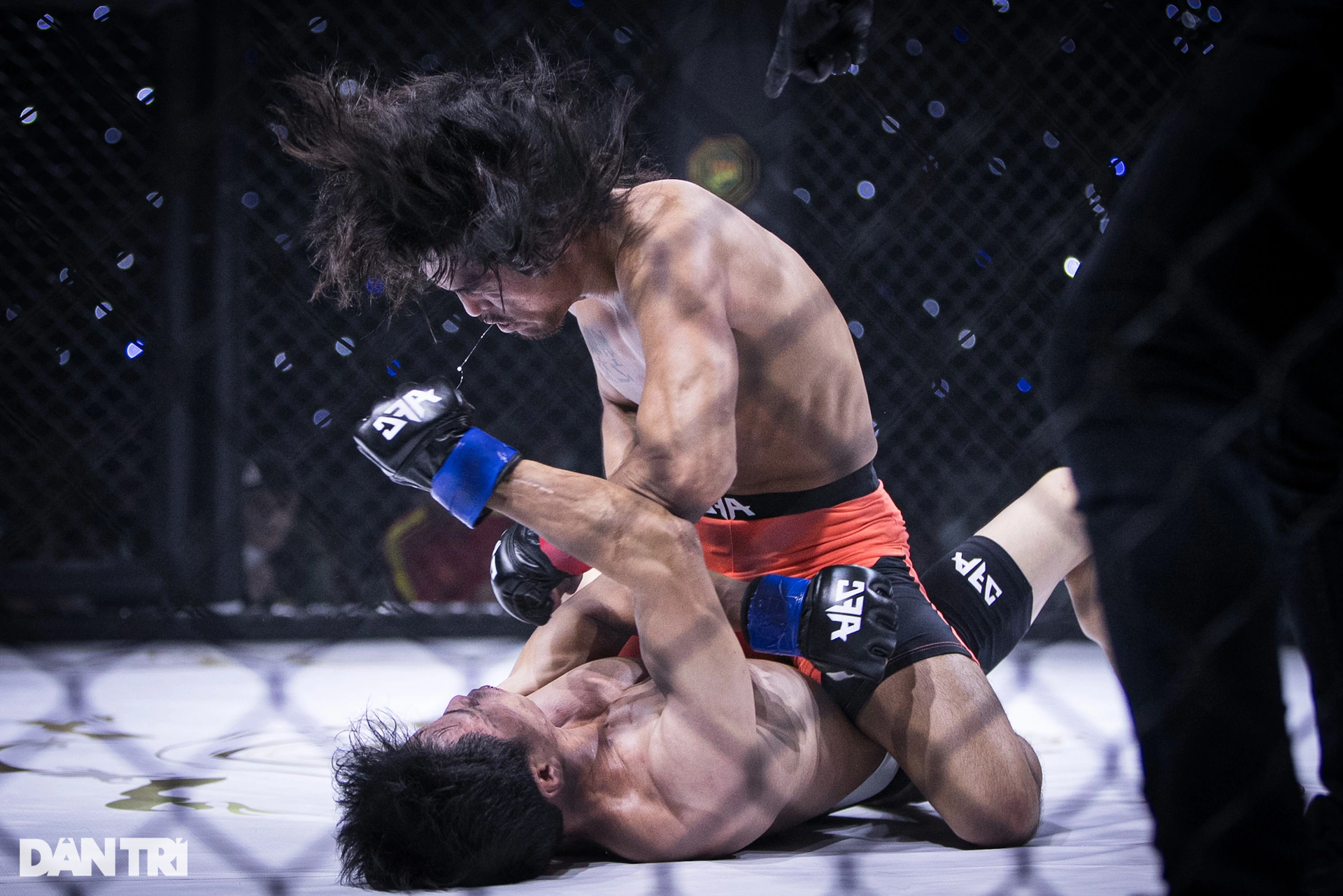 Nữ võ sĩ Thanh Trúc giành chiến thắng duy nhất cho MMA Việt Nam tại AFC21 - 9 Nữ võ sĩ Thanh Trúc giành chiến thắng duy nhất cho MMA Việt Nam tại AFC21 - 9