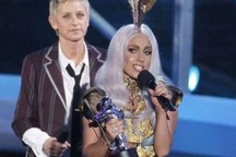 Lady Gaga đại thắng tại lễ trao giải VMA