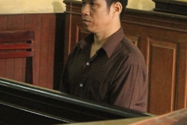 Giăng bẫy điện chống trộm gia cầm, một người chết thảm