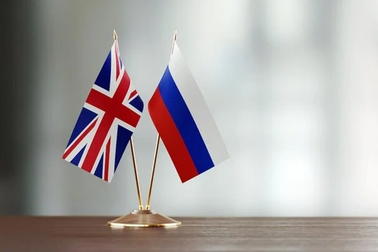 Rộ tin Anh và Nga bí mật đàm phán
