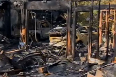 Một vụ cháy gara liên quan đến xe Chevrolet Volt