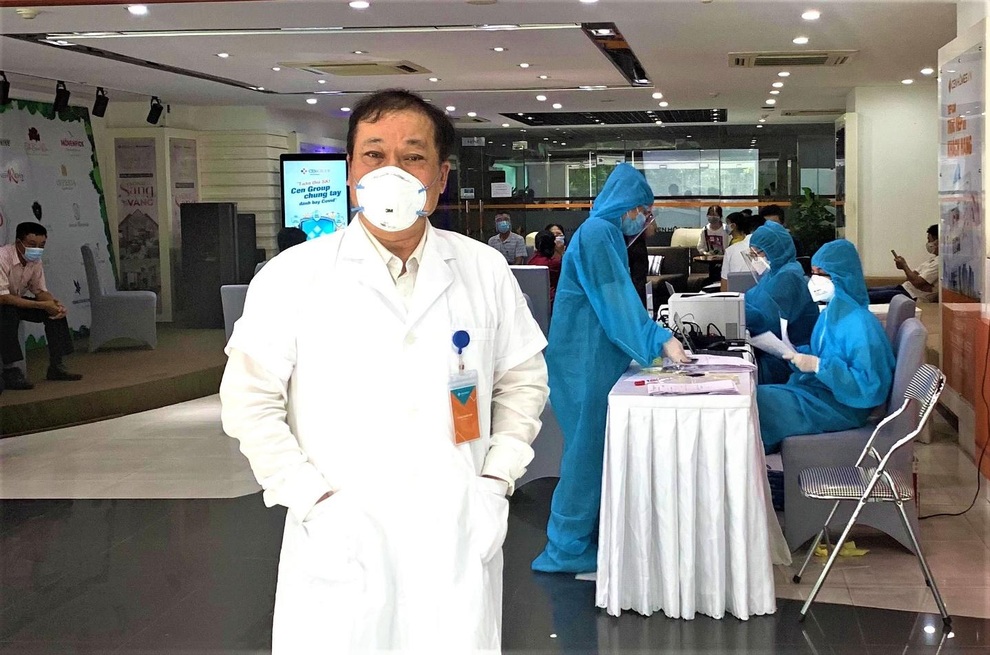 Bác sĩ viết giấc mơ đại học ở tuổi 64: Với tôi, sự học chưa bao giờ muộn! - 2 Bác sĩ viết giấc mơ đại học ở tuổi 64: Với tôi, sự học chưa bao giờ muộn! - 2