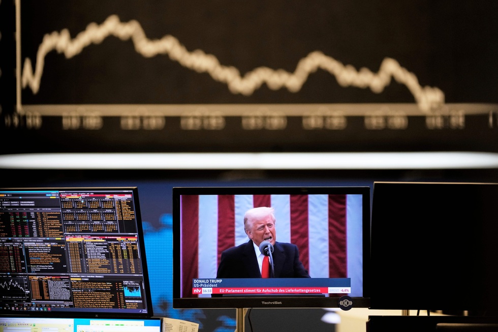 Xu hướng cổ phiếu và cơn sốt vàng: Kịch bản gây sốc nửa cuối năm nay - 1