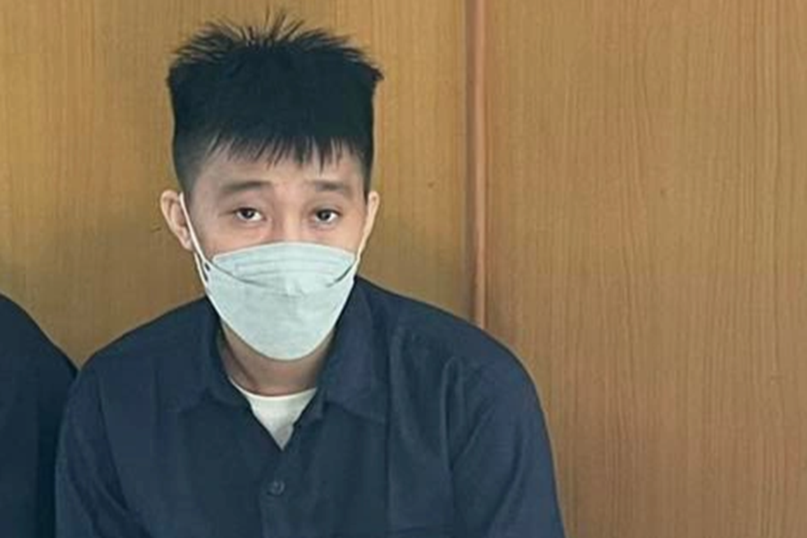 Lãnh 9 năm tù vì làm người yêu nhí sinh con - 1 Lãnh 9 năm tù vì làm người yêu nhí sinh con - 1