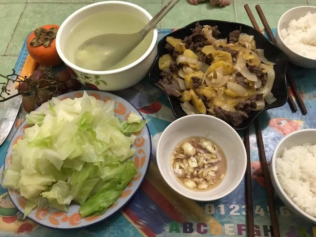 Lương gần 10 triệu không đủ sống ở Hà Nội, cô gái trẻ đành nghỉ việc về quê - 1 Lương gần 10 triệu không đủ sống ở Hà Nội, cô gái trẻ đành nghỉ việc về quê - 1