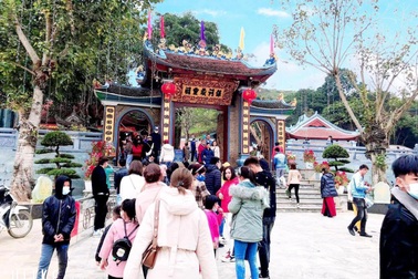 Đền Bảo Hà - Lào Cai dừng đón khách để phòng chống dịch Covid-19