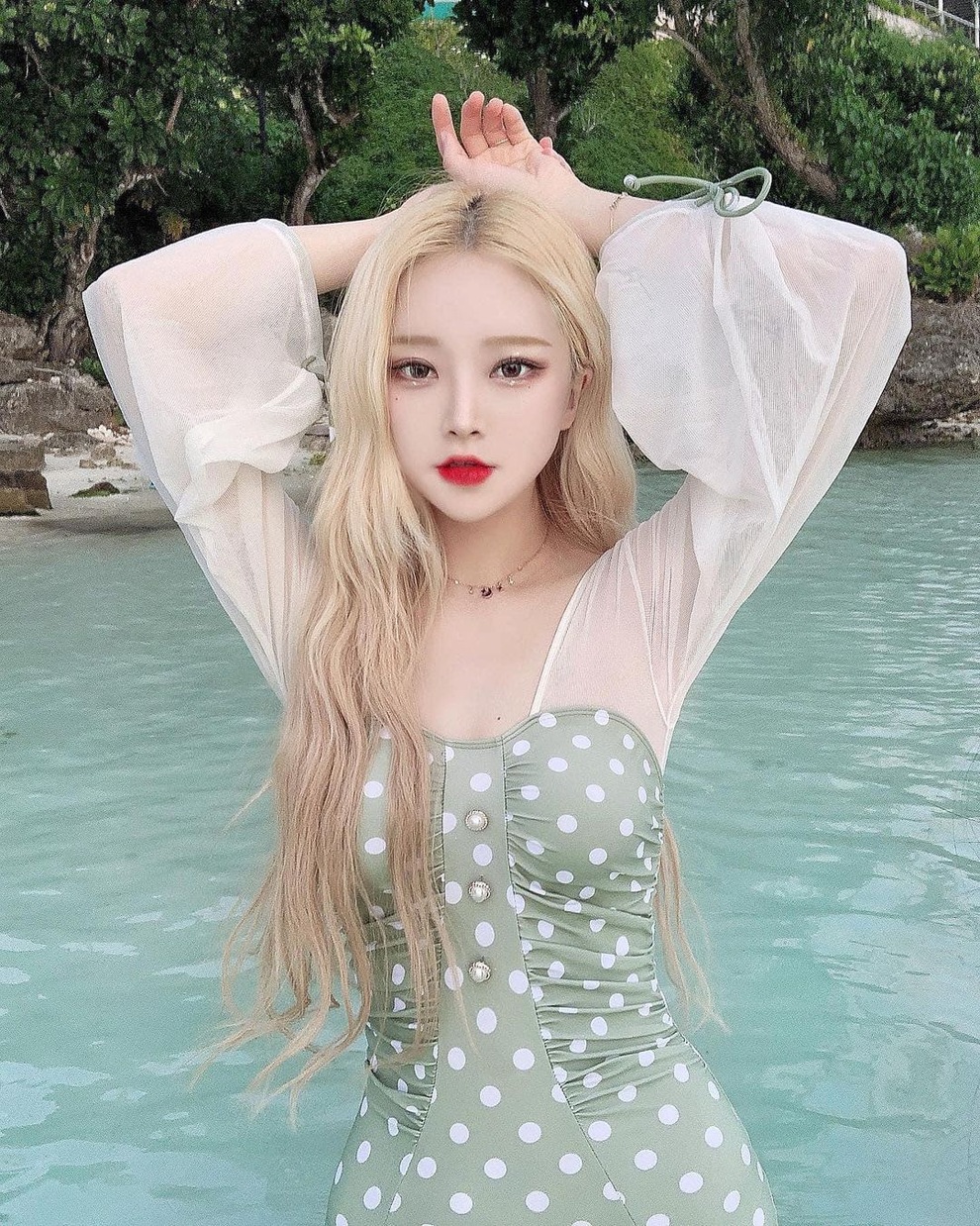 Hot girl xứ Hàn nổi tiếng với đủ mọi màu tóc nhuộm khác nhau - 3 Hot girl xứ Hàn nổi tiếng với đủ mọi màu tóc nhuộm khác nhau - 3