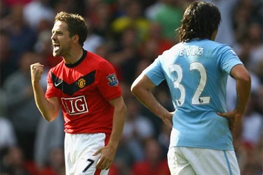 5 trận derby nảy lửa tại Old Trafford