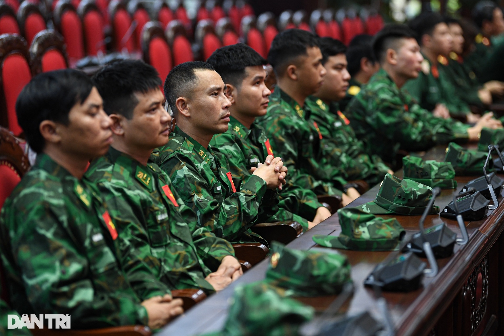 Dàn trang thiết bị chuyên dụng của quân đội Việt Nam sang Thổ Nhĩ Kỳ - 2 Dàn trang thiết bị chuyên dụng của quân đội Việt Nam sang Thổ Nhĩ Kỳ - 2