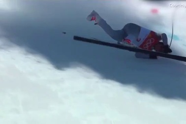 Vận động viên trượt tuyết Nga gặp tai nạn kinh hoàng ở Olympic