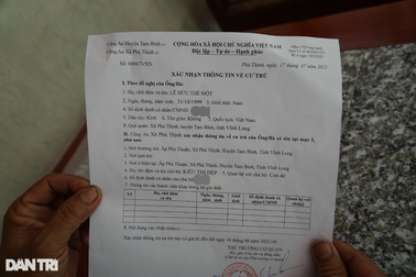 Chuyện hơn 1.000 người ở một xã phải sửa giấy tờ vì cán bộ "quen tay"