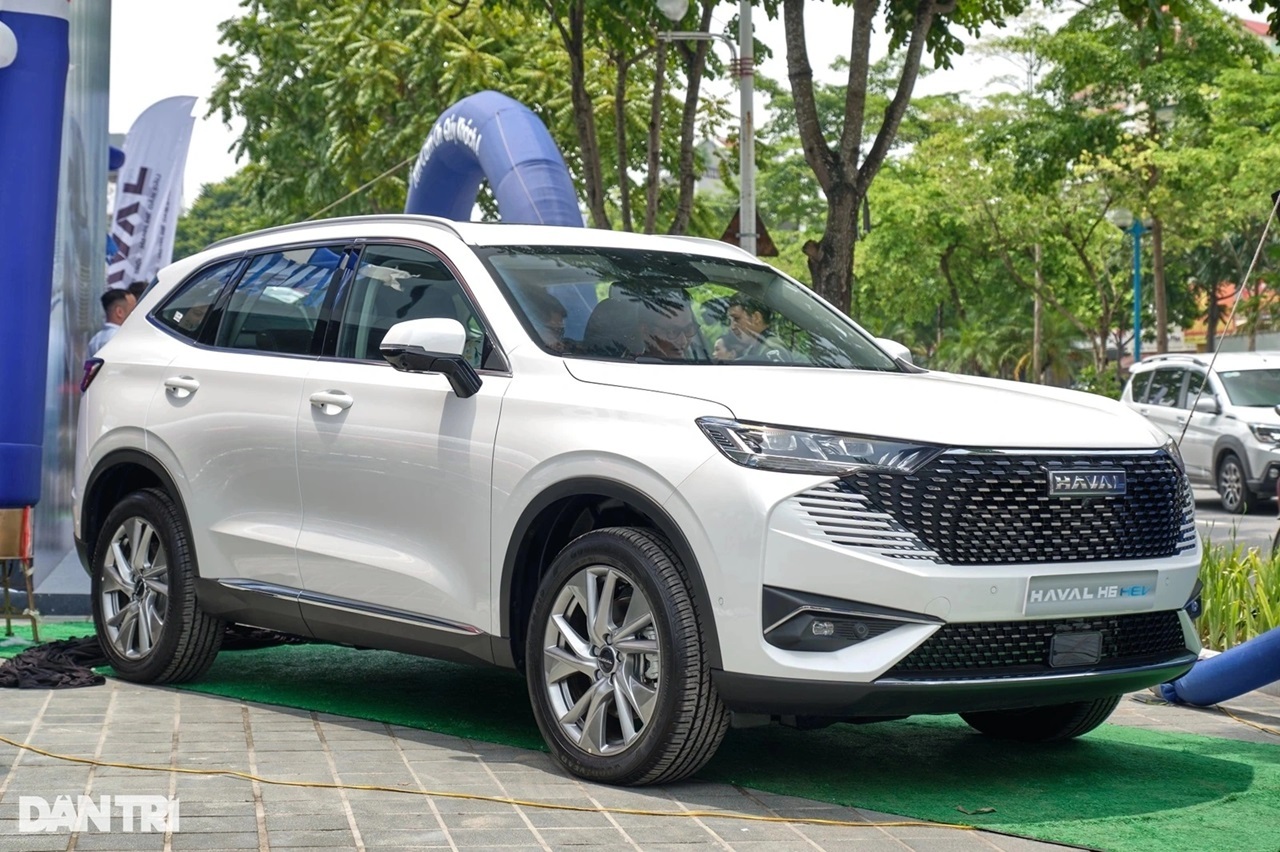 Rầm rộ về đại lý nhưng chưa mở bán, loạt xe Trung Quốc này đang chờ đợi gì? - 3 Rầm rộ về đại lý nhưng chưa mở bán, loạt xe Trung Quốc này đang chờ đợi gì? - 3