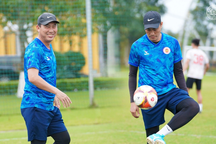 CLB Công An Hà Nội lên tiếng vụ hai trợ lý HLV nghỉ việc