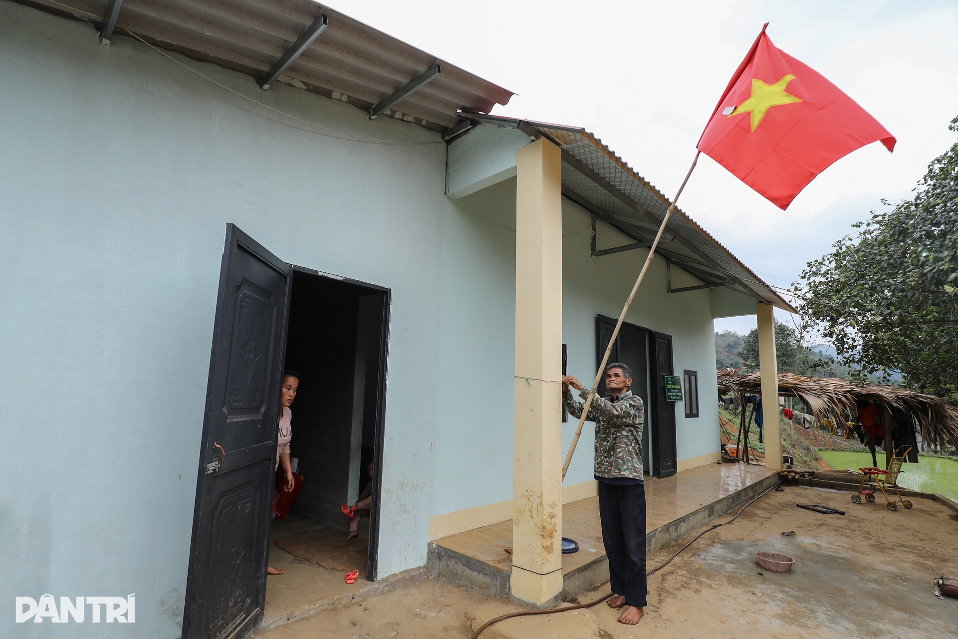 Báo Dân trí khánh thành 7 nhà Nhân ái tại tỉnh Lào Cai - 12 Báo Dân trí khánh thành 7 nhà Nhân ái tại tỉnh Lào Cai - 12