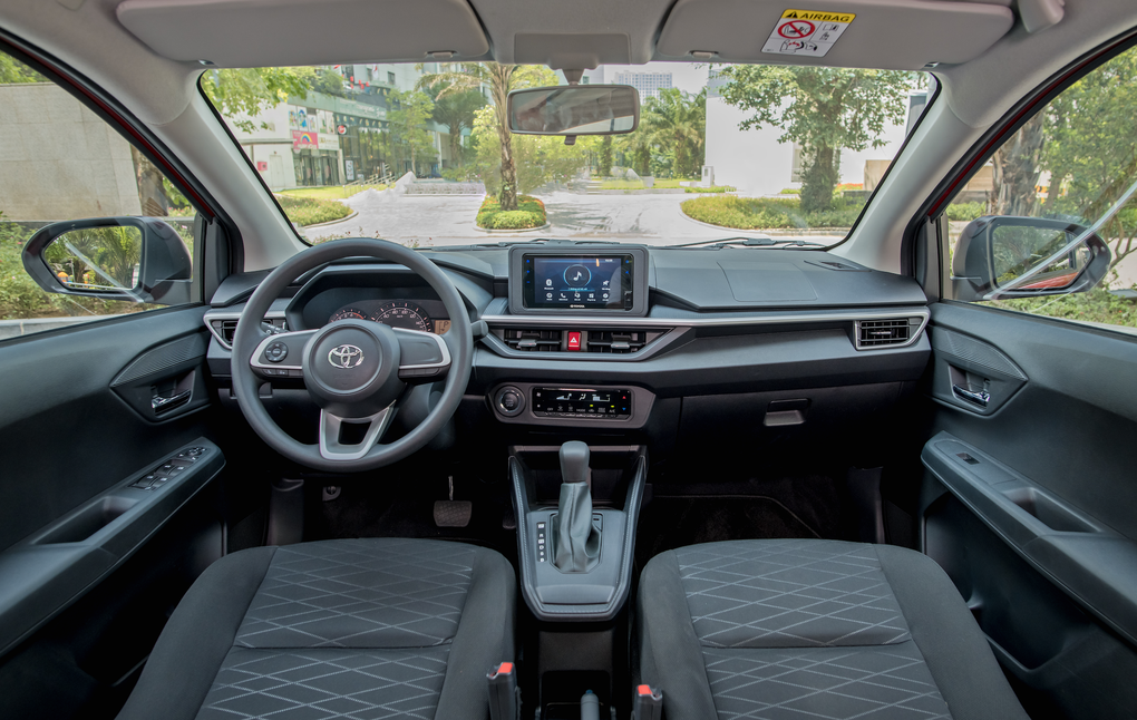 Toyota Wigo - Hatchback đô thị chinh phục phái nữ nhờ những nâng cấp đắt giá - 2 Toyota Wigo - Hatchback đô thị chinh phục phái nữ nhờ những nâng cấp đắt giá - 2