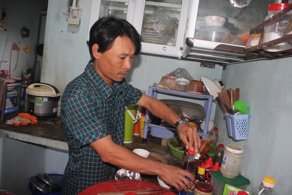 Xót xa cảnh cô giáo mất đi cánh tay trong lần băng rừng gieo chữ - 7 Xót xa cảnh cô giáo mất đi cánh tay trong lần băng rừng gieo chữ - 7