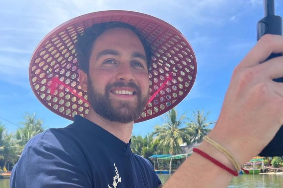 Chưa chào đời đã bị bỏ rơi, chàng trai Mỹ quyết tâm đến Việt Nam tìm bố - 3 Chưa chào đời đã bị bỏ rơi, chàng trai Mỹ quyết tâm đến Việt Nam tìm bố - 3