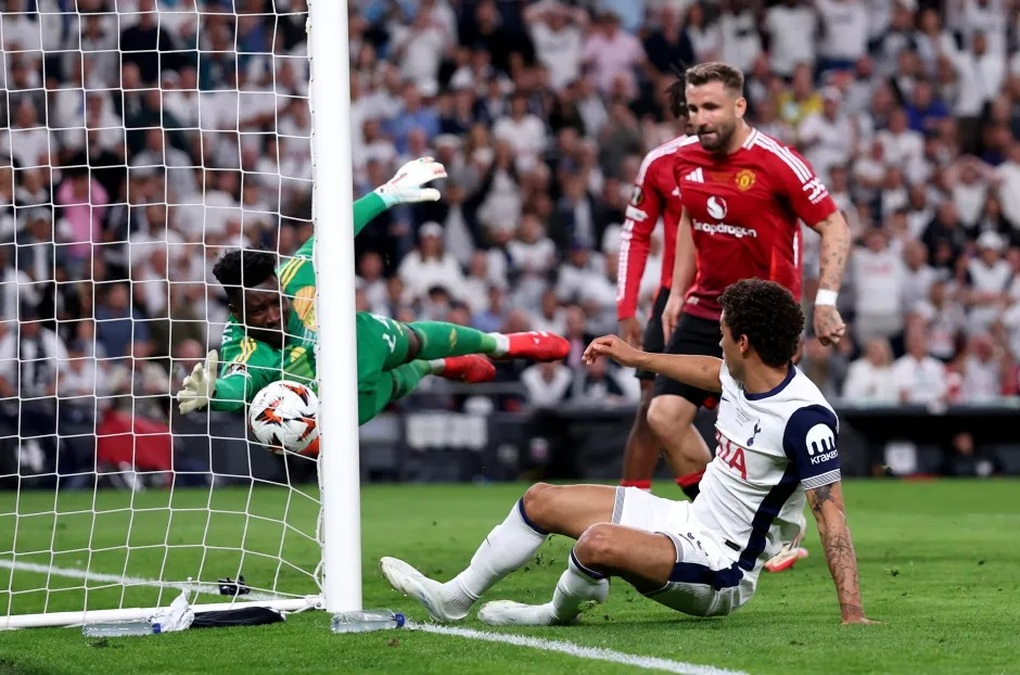Tottenham lập kỷ lục đánh bại Man Utd, tạo kỳ tích sau gần 20 năm - 1 Tottenham lập kỷ lục đánh bại Man Utd, tạo kỳ tích sau gần 20 năm - 1