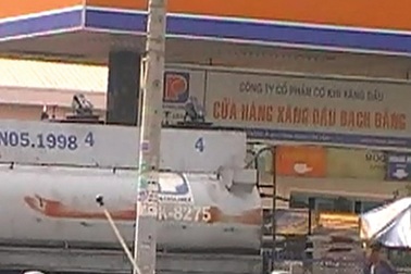 Petrolimex: Đề nghị khởi tố nhân viên "rút ruột" xăng dầu