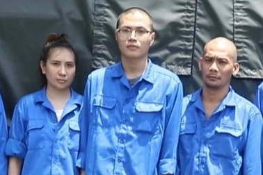 Bắt nhóm làm giả hồ sơ vay mua ô tô trả góp rồi đem bán dạng "xe ngân" ở TPHCM