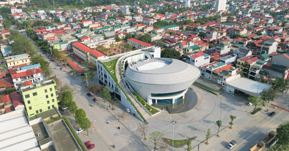 dantri.com.vn