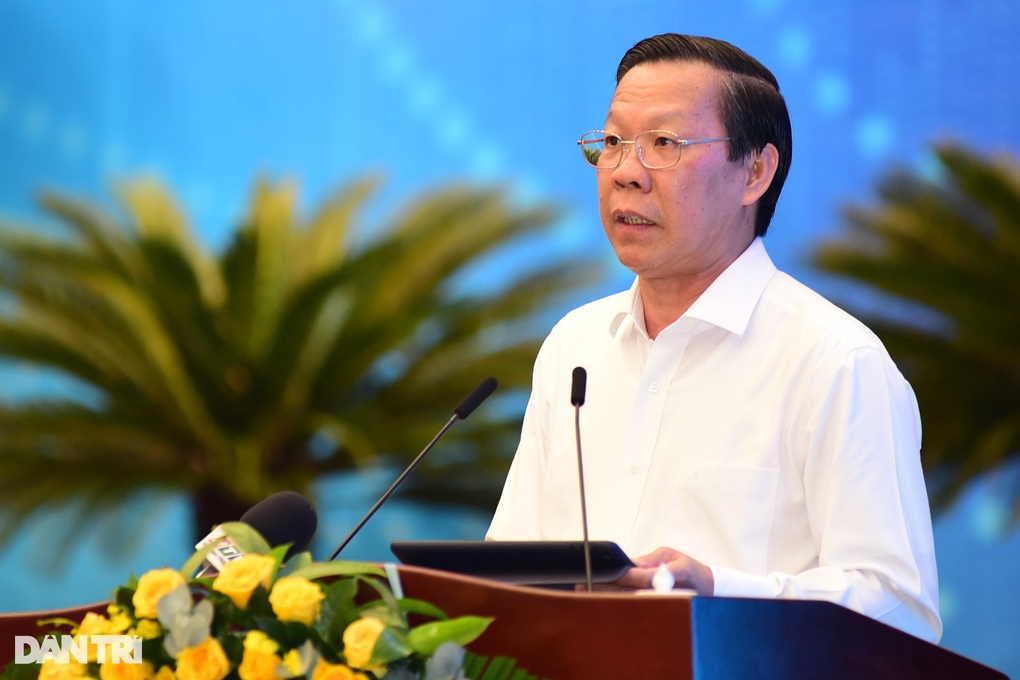 TPHCM nghiêm cấm biếu, tặng quà Tết cho lãnh đạo các cấp - 1 TPHCM nghiêm cấm biếu, tặng quà Tết cho lãnh đạo các cấp - 1