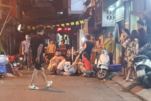 Hà Nội: Một người bị đâm gục tại quán ăn ở phố Lò Đúc