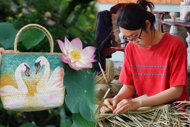 Nghề quanh năm ngồi "gảy tay", biến cỏ dại thành hàng hiệu