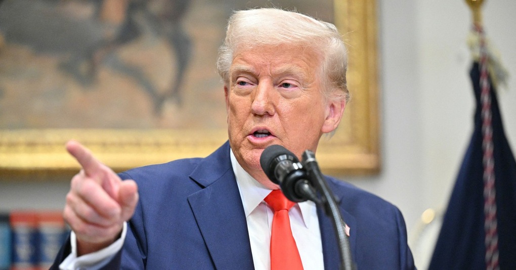 Báo Mỹ: Tổng thống Trump xem xét gửi tên lửa tầm xa cho Ukraine - 1 Báo Mỹ: Tổng thống Trump xem xét gửi tên lửa tầm xa cho Ukraine - 1