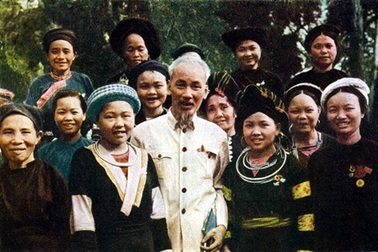 Bác Hồ trong lòng đồng bào các dân tộc thiểu số 